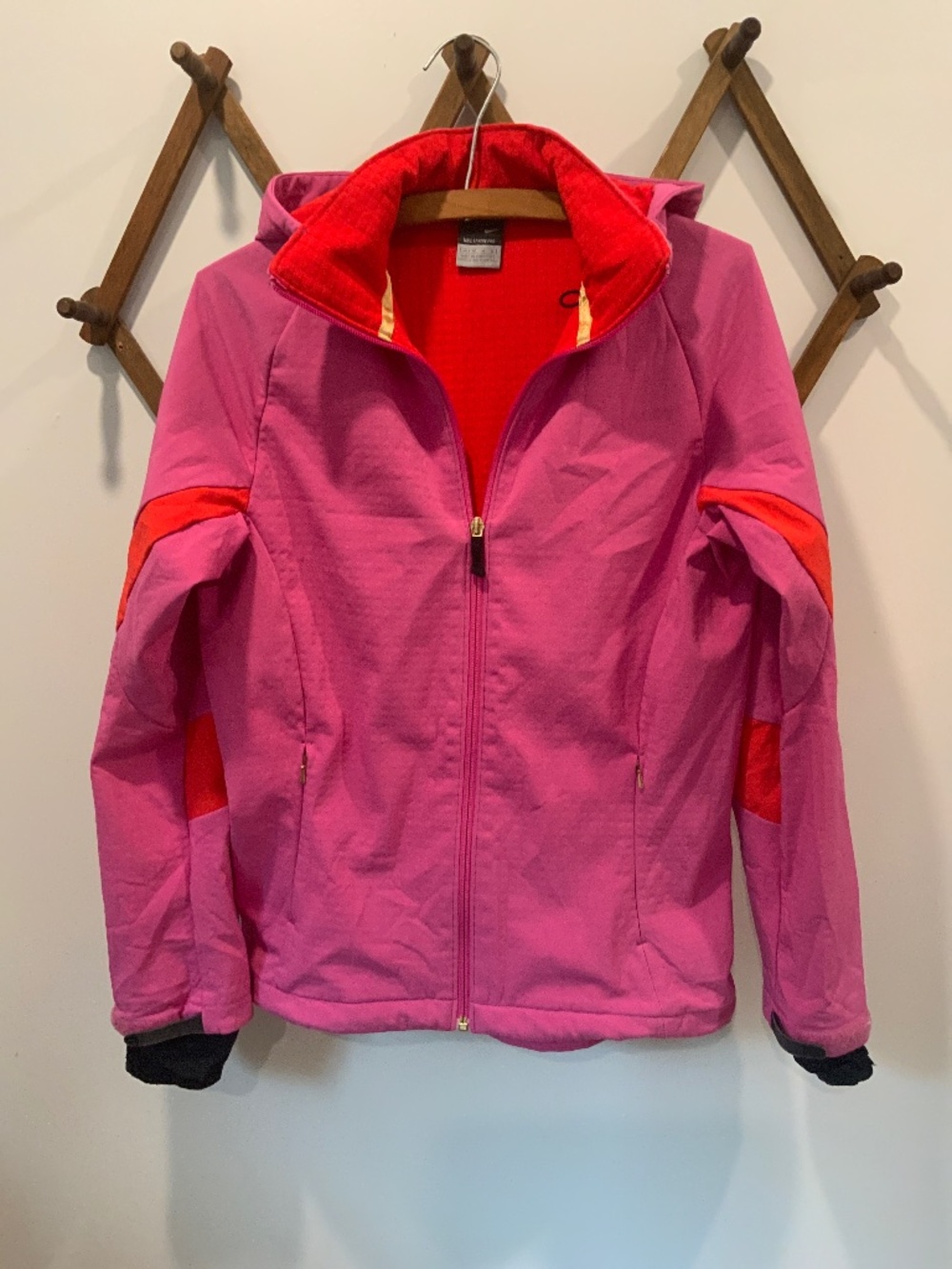 Nike Sphere Pro Jacket